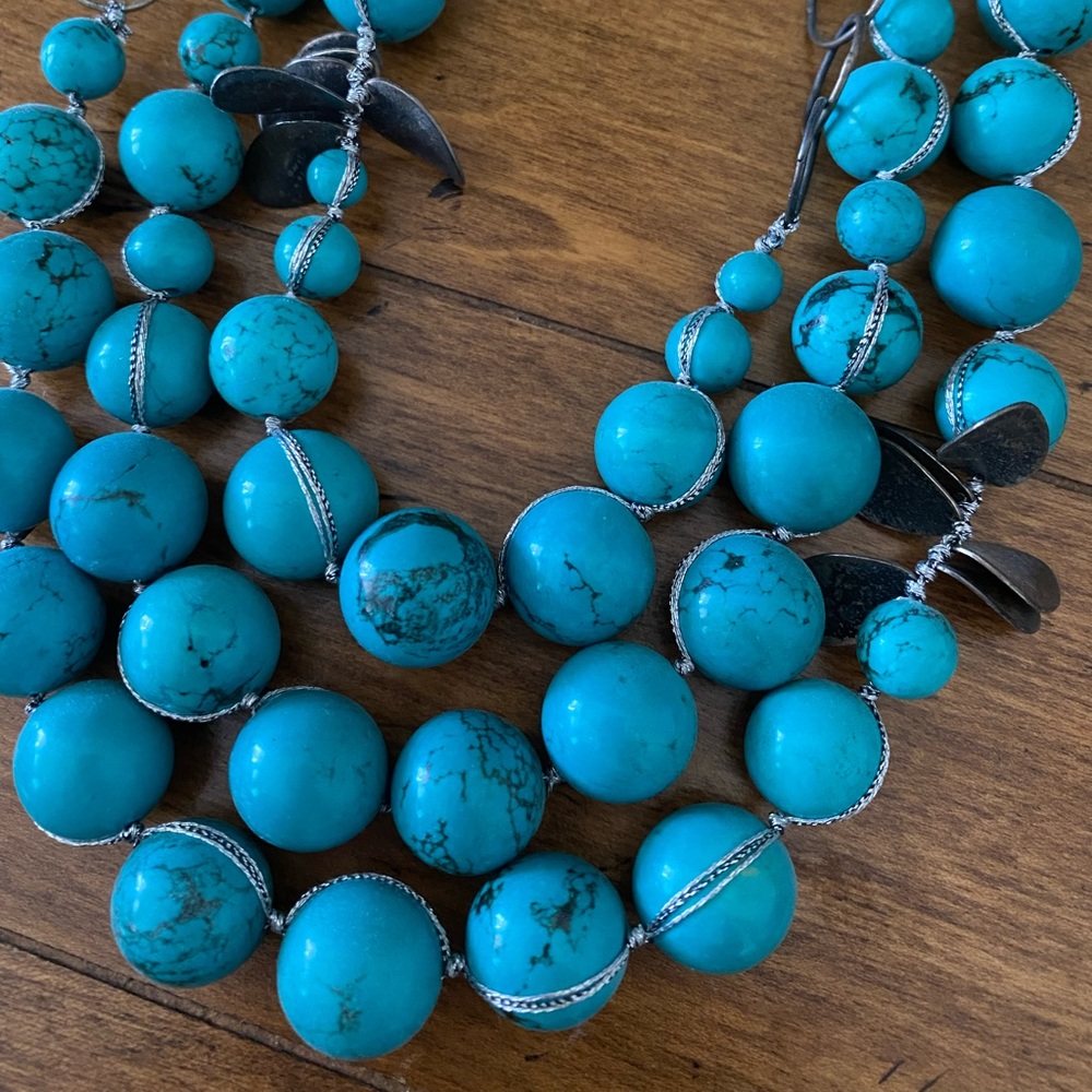 Turquoise statement necklace - Picture 3 of 5